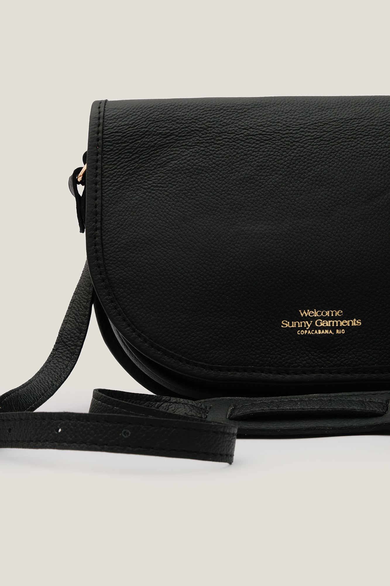 Bolsa de Couro Half Moon - Preta